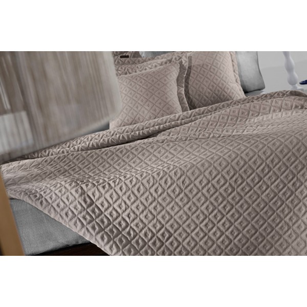 Guy Laroche Κουβέρτα - Κάλυμμα κρεβατιού CUBIC  WENGE  245x2605206480596995