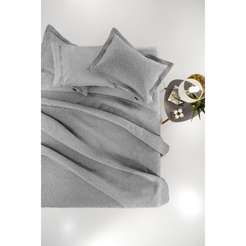 Κουβέρτα jacquard Vigo Anthracite 245x260 Guy Laroche