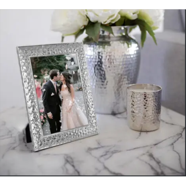 Μεταλλική κορνίζα Ασημί γυαλιστερό για φωτογραφία 15x20 εκ KOR5038