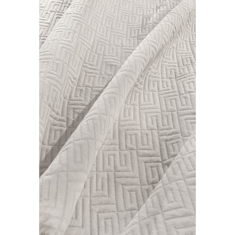 Κουβέρτα - Κάλυμμα κρεβατιού  .PATTERN NATURAL  Υπέρδιπλη   245x260 Guy Laroche5206480655340