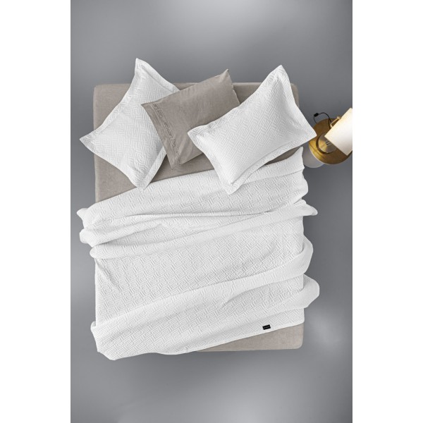 Κουβέρτα - Κάλυμμα κρεβατιού  PATTERN WHITE  Υπέρδιπλη   245x260 Guy Laroche5206480655357