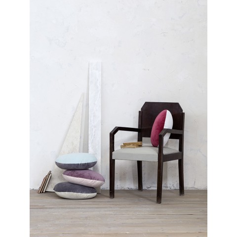 Διακοσμητικό Μαξιλάρι Φ.45 - Velvety Red/Light Gray5206482005990